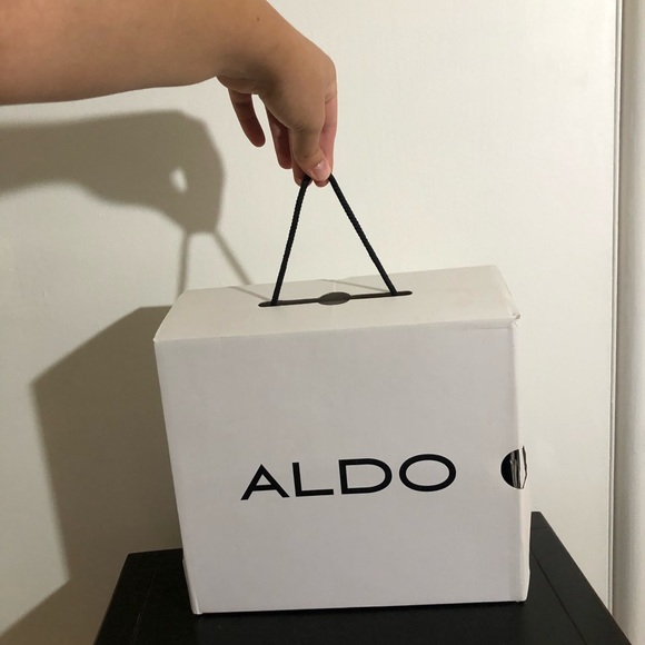 COPY - Aldo Beautiful black Heels (blue) Size 8 - Picture 14 of 16